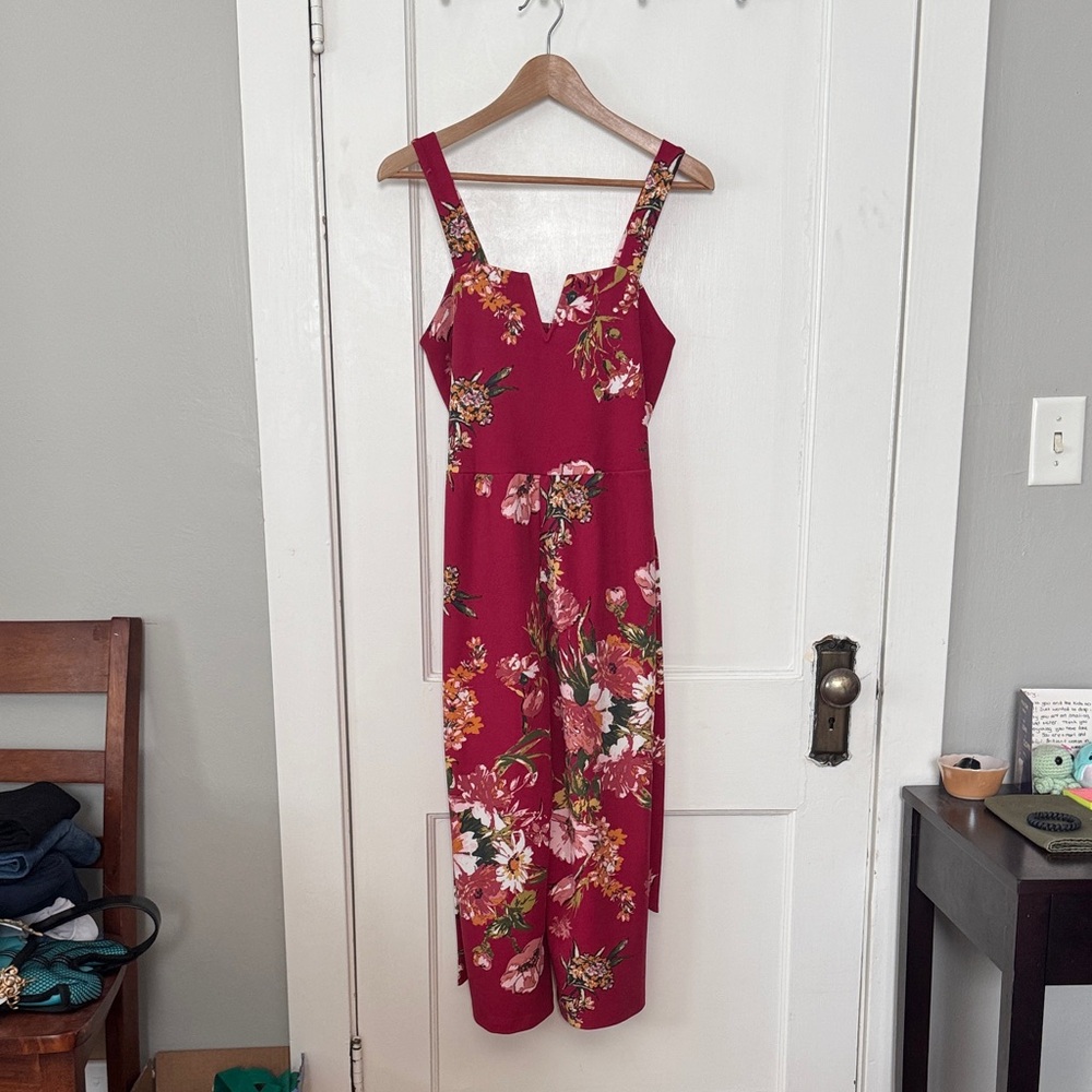 Xhilaration Floral Cropped Jumpsuit in Red and Pink